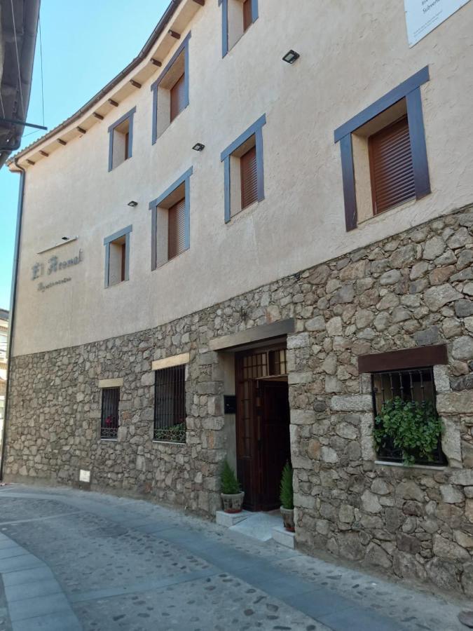 Apartamentos El Arenal Acebo Luaran gambar