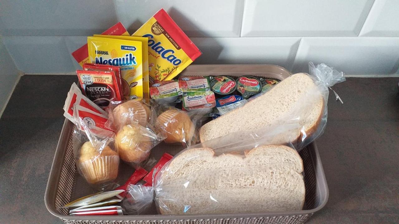 Apartamentos El Arenal Acebo Bilik gambar