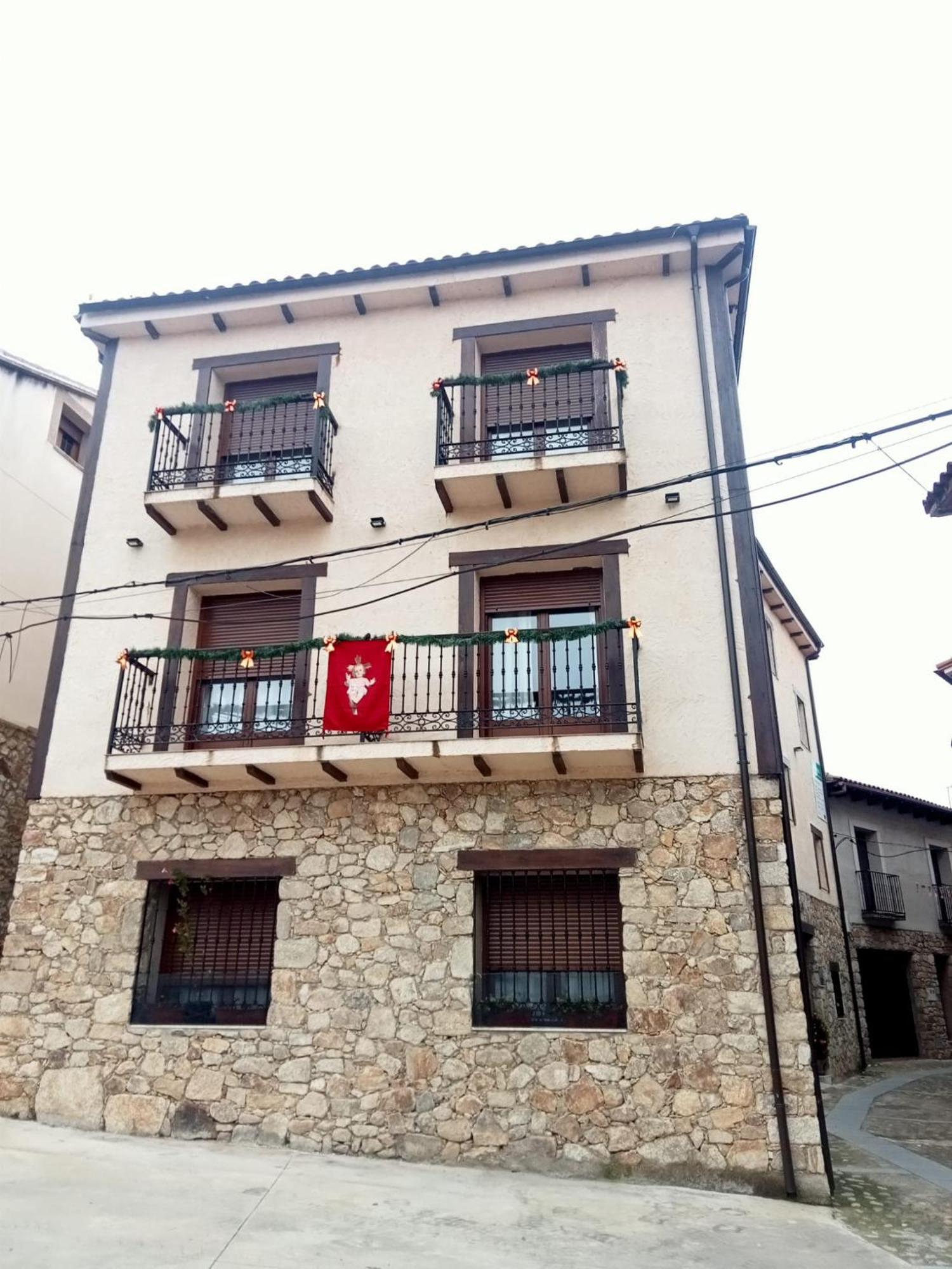 Apartamentos El Arenal Acebo Luaran gambar