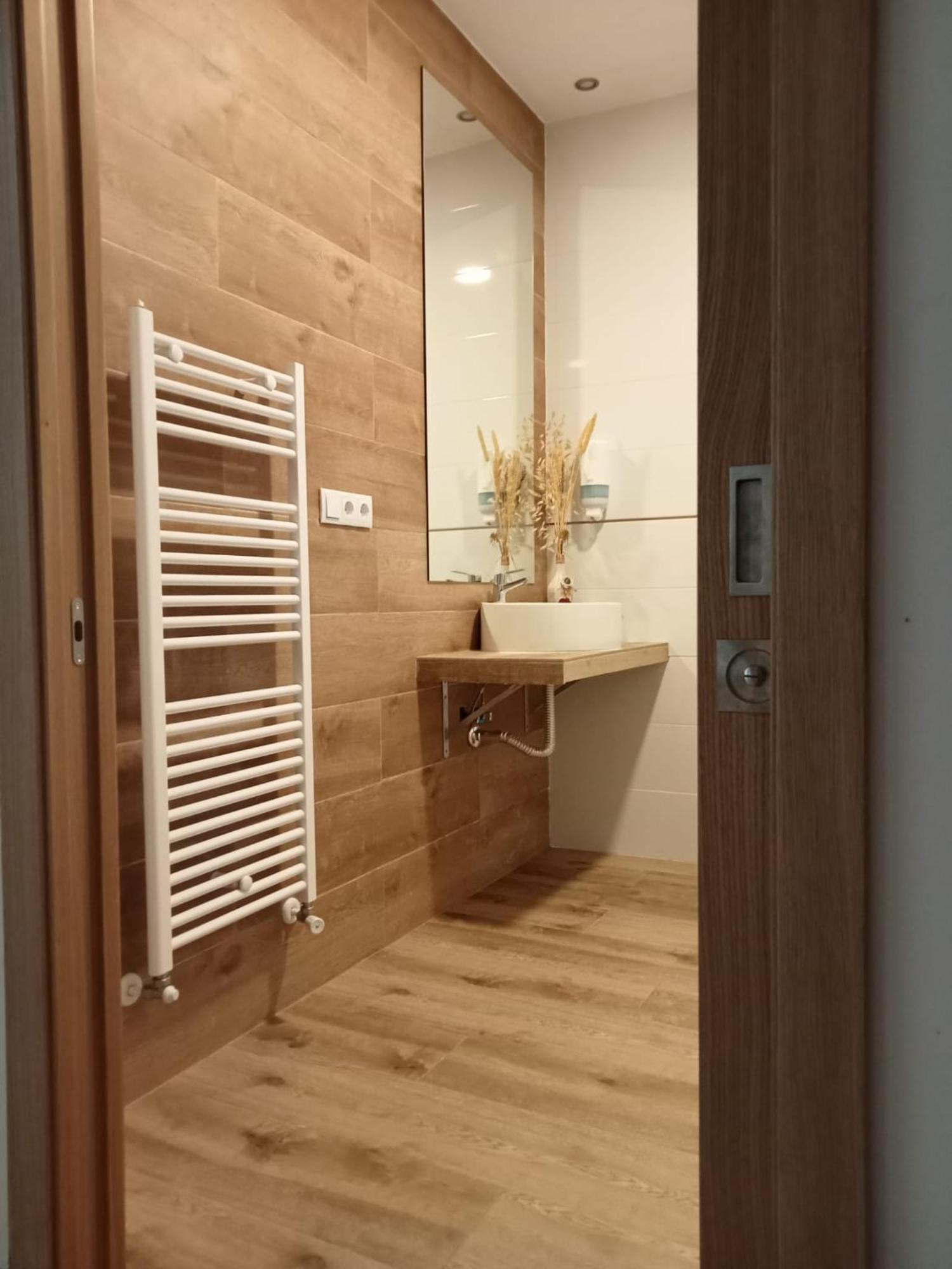 Apartamentos El Arenal Acebo Bilik gambar